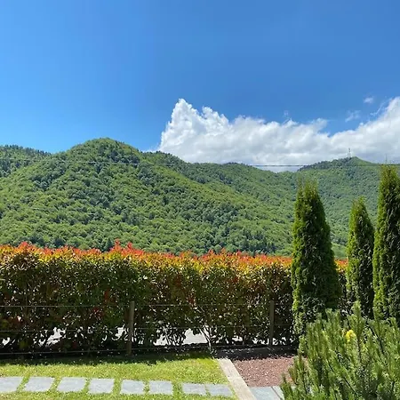 Maison 4 A 6 Pers Confort Proche Loudenvielle Balnea Peyragudes بيت للعطل