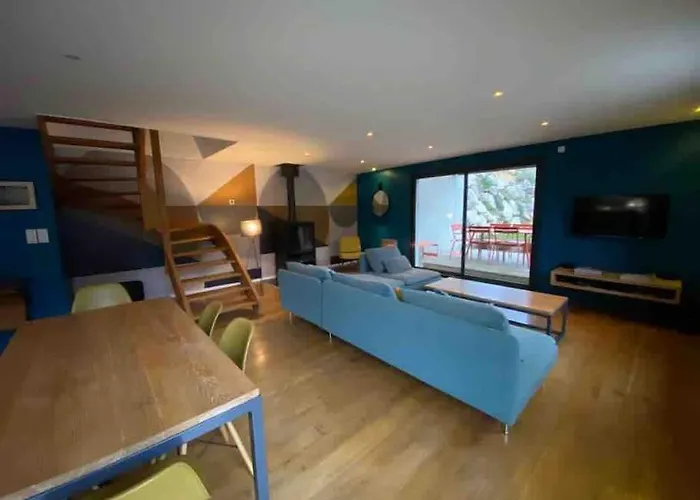 Maison 4 A 6 Pers Confort Proche Loudenvielle Balnea Peyragudes 別荘